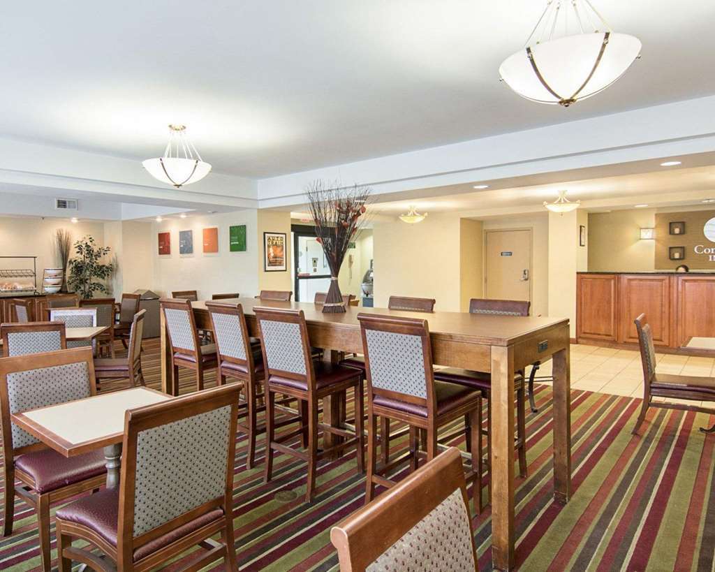 Holiday Inn Express - Lorton By Ihg Restaurant foto